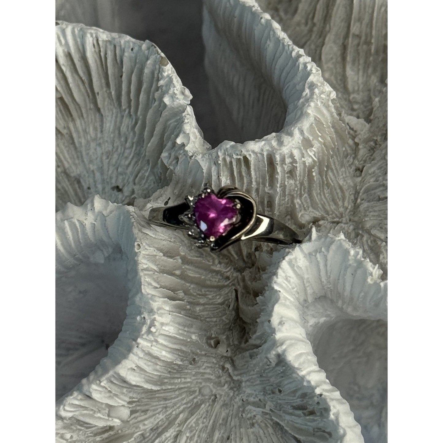925 STERLING SILVER PINK TOPAZ HEART RING SIZE 6