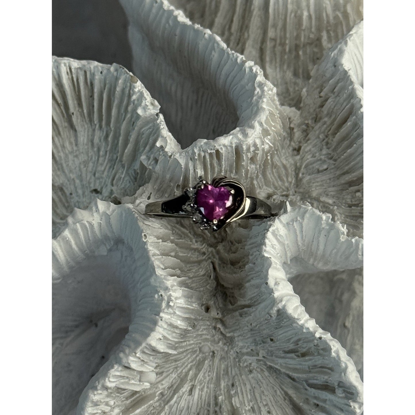 925 STERLING SILVER PINK TOPAZ HEART RING SIZE 6