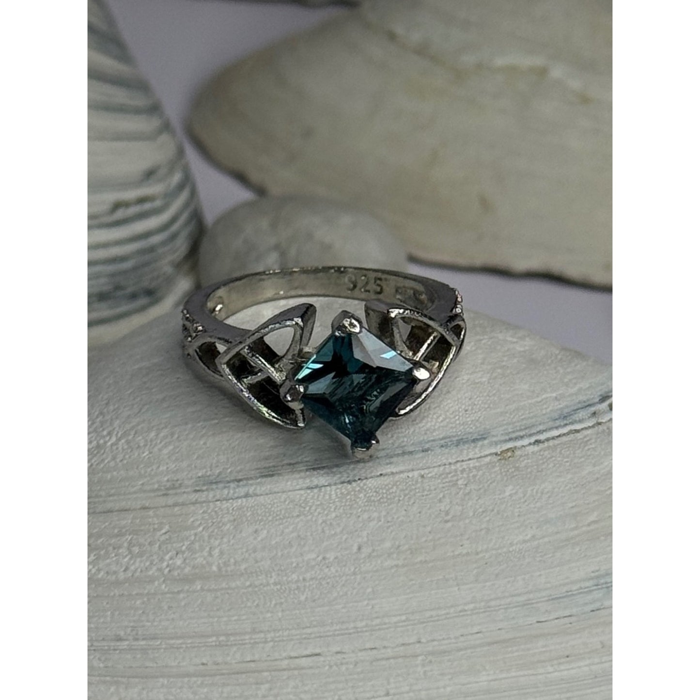 925 Sterling Silver Aquamarine Ring Size 6