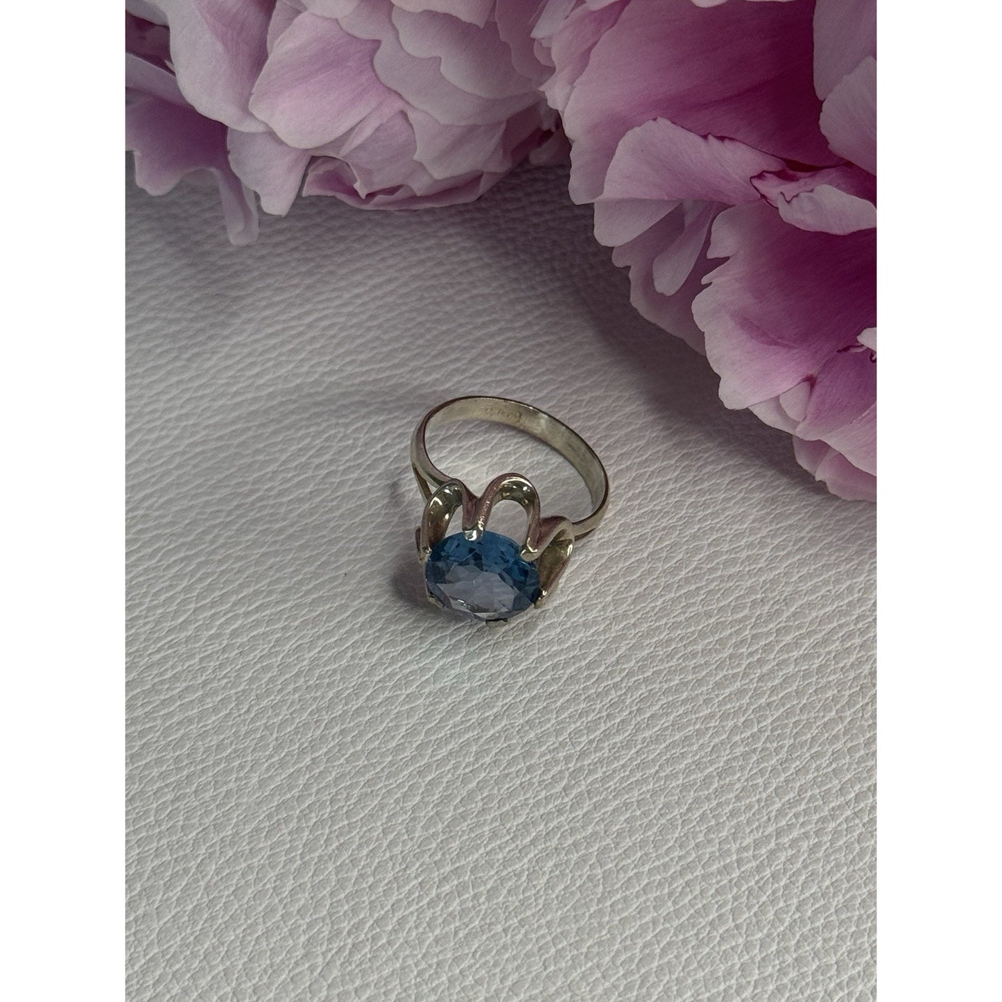 925 STERLING SILVER AQUAMARINE FLOWER RING SIZE 6