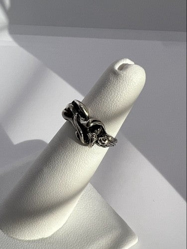 925 Sterling Silver "Kamasutra" Ring Size 4