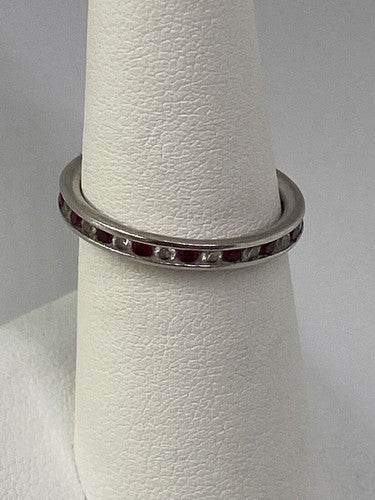 925 Sterling Silver Red & White CZ Band Ring Size 7