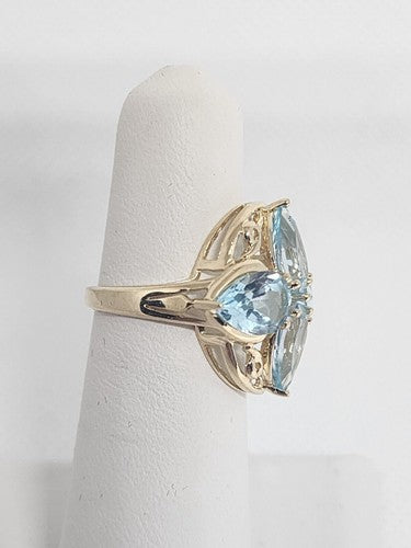 10K Yellow Gold & Topaz Ring Size 4