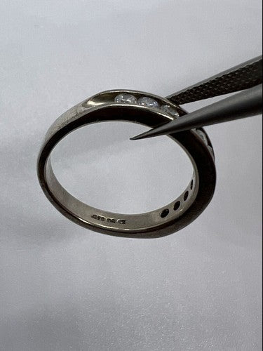 925 Sterling Silver CZ Ring Size 7