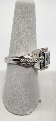 925 Sterling Silver CZ Ring Size 8
