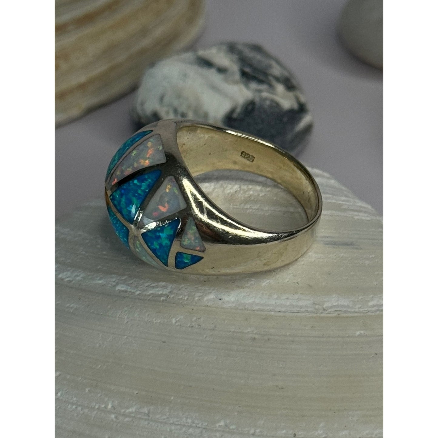Classy Design 925 Sterling Silver Opal Ring Size 8.5
