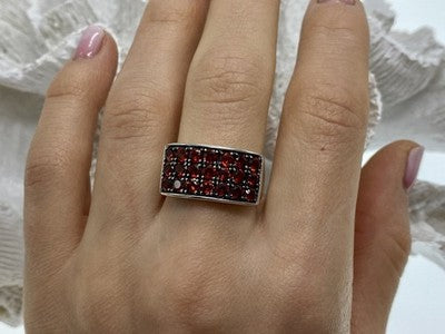 925 Sterling Silver Garnet Ring Size 8.5