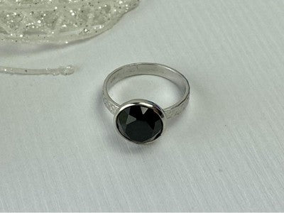 925 Sterling Silver Black Onyx Ring Size 8