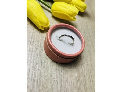 925 Sterling Silver Band Ring Size 9