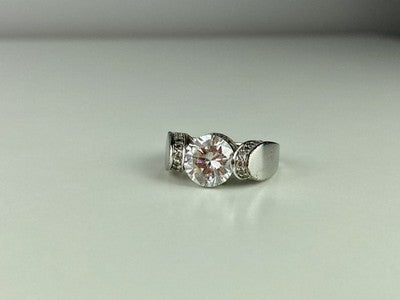925 Sterling Silver CZ Ring Size 7