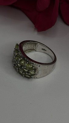 925 Sterling Silver Olive Green Peridot & Beryl Stones Ring Size 7