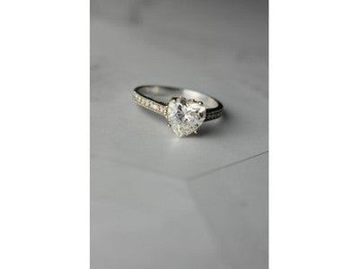925 Sterling Silver CZ "Heart" Ring Size 8