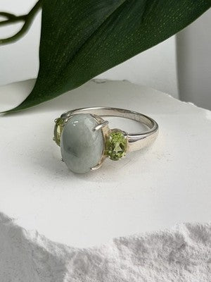 Joy 925 Sterling Silver Jade & Peridot Ring Size 10