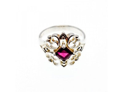 925 Sterling Silver Almandine "Openwork" Ring Size 6.5