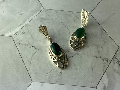 Vintage 925 Sterling Silver Green Agate & CZ Earrings