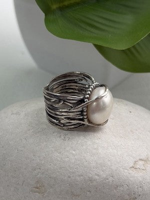 Vintage 925 Sterling Silver Pearl Ring Size 4