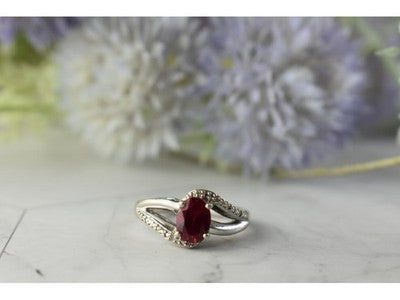 925 Sterling Silver Pink Topaz & Diamonds Ring Size 6
