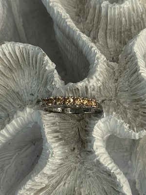 925 Sterling Silver Shiny CZ Ring Size 10