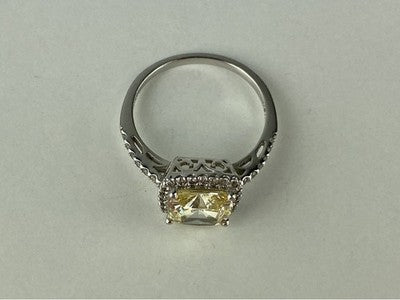 925 Sterling Silver CZ Ring Size 7