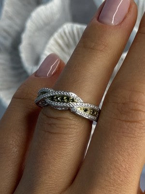 925 Sterling Silver Gold Part Emerald Ring Size 6