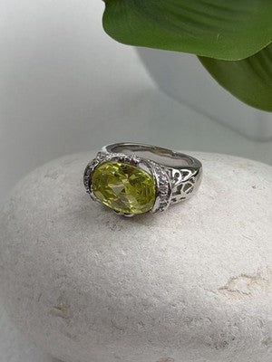 Shiny 925 Sterling Silver Cz Ring Size 7