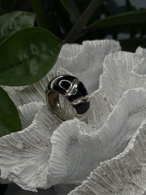 Elegant 925 Sterling Silver Black Onyx Ring Size 8.5