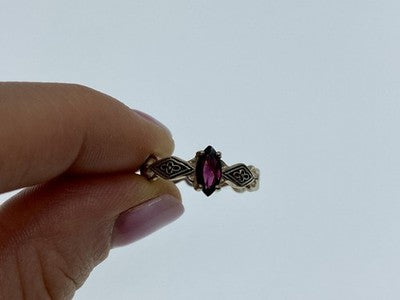 925 Sterling Silver Almandine Ring Size 7