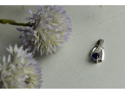 925 Sterling Silver London Blue Topaz Pendant