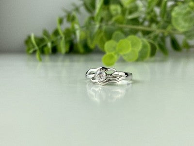 925 Sterling Silver CZ Ring Size 7