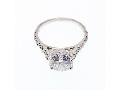 925 Sterling Silver CZ Ring Size 6.75
