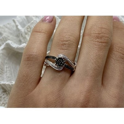 925 Sterling Silver Black Tourmaline (Sherl) "Flower" Ring Size 7