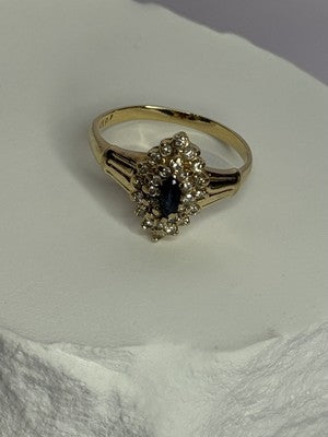 14K Yellow Gold Sapphire & Diamonds Ring Size 9