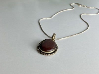 Vintage Chain with Pendant Carnelian