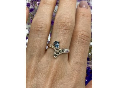 925 Sterling Silver Topaz & Marcasites Ring Size 10