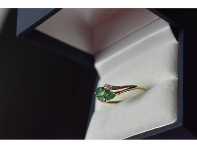 10K Yellow Gold Emerald & Diamonds Ring Size 6.75