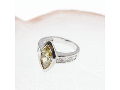 925 Sterling Silver CZ "Marquise" Ring Size 5.5