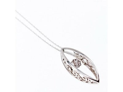 10K White Gold Diamonds Chain With Pendant
