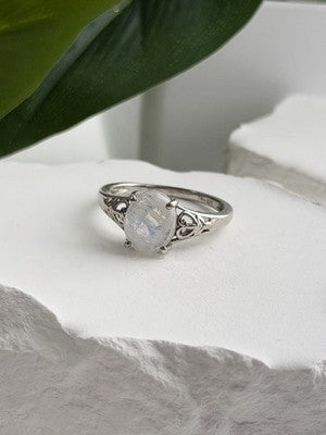 Djoy 925 Sterling Silver Moonstone Ring Size 9
