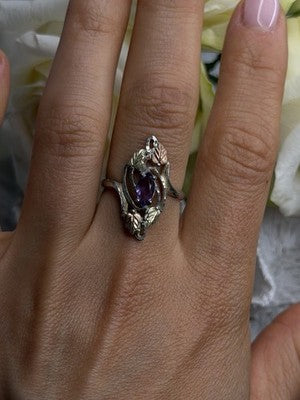 Vintage Grapevine Leaf Design 925 Sterling Silver Amethyst Ring Size 8