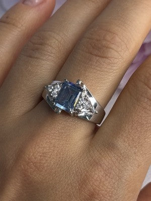 925 Sterling Silver CZ Ring Size 9