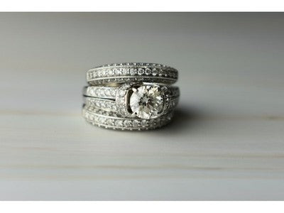 14K White Gold Diamonds Exclusive Triple Ring Size 7.25