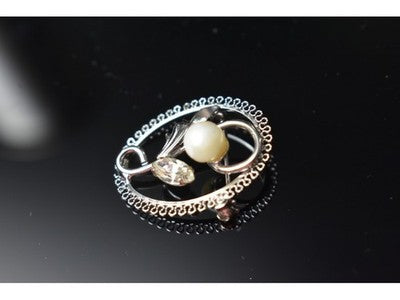 925 Sterling Silver Pearl and CZ "Flower" Brooch