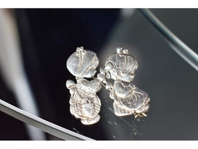 Vintage 925 Sterling Silver "Girlfriends" Brooch