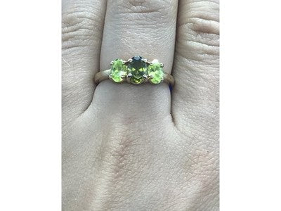 925 Sterling Silver Gold Plated Peridot Ring Size 8