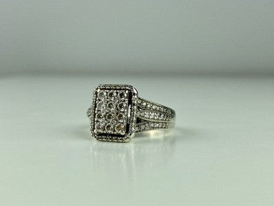 925 Sterling Silver CZ Ring Size 7