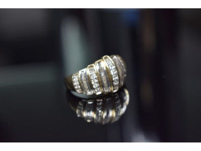 10K Yellow Gold Diamonds Ring Size 8