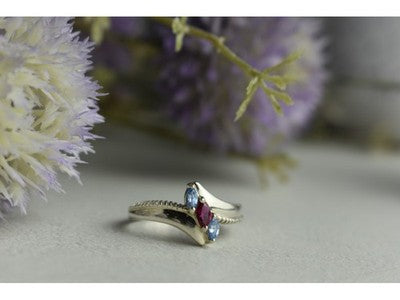 925 Sterling Silver Pink Spinel & Topaz Ring Size 7