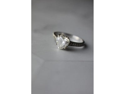 925 Sterling Silver CZ "Heart" Ring Size 8