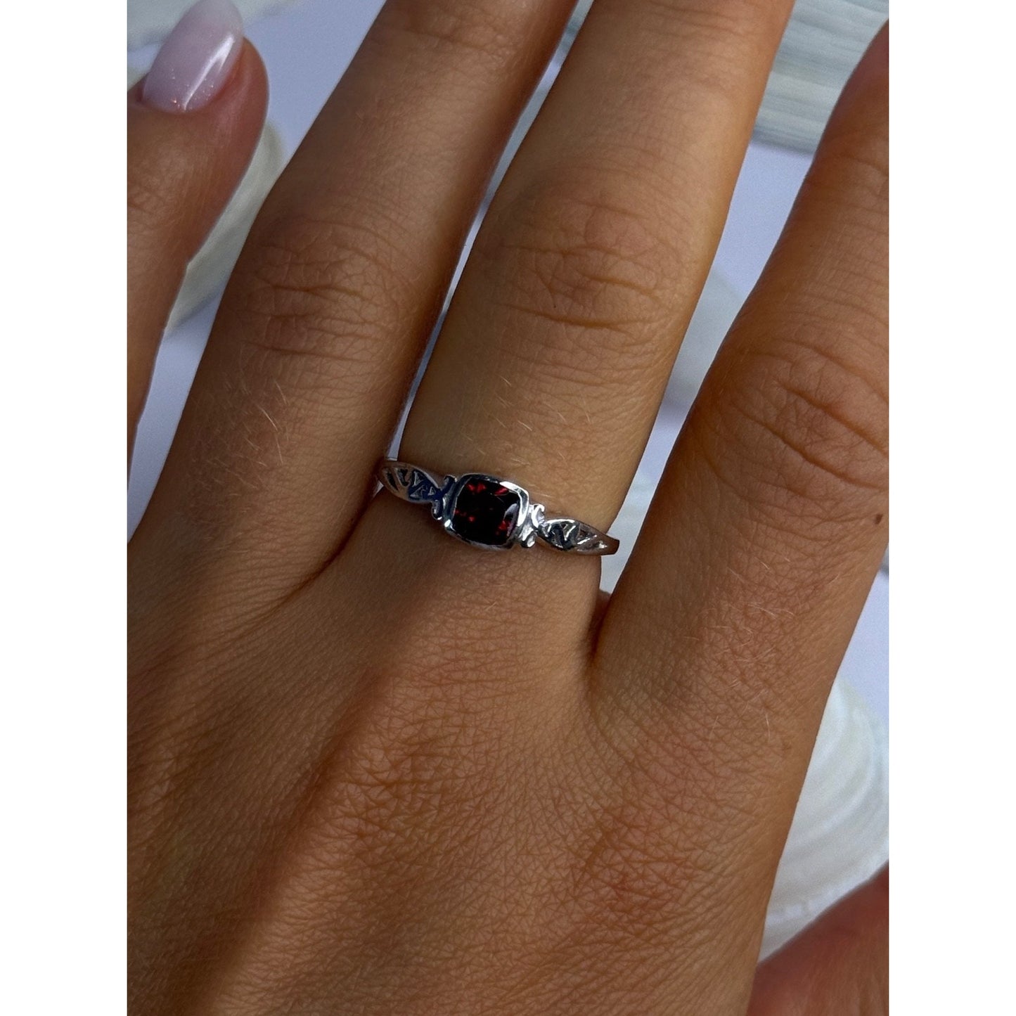 925 Sterling Silver Garnet Ring Size 8.5