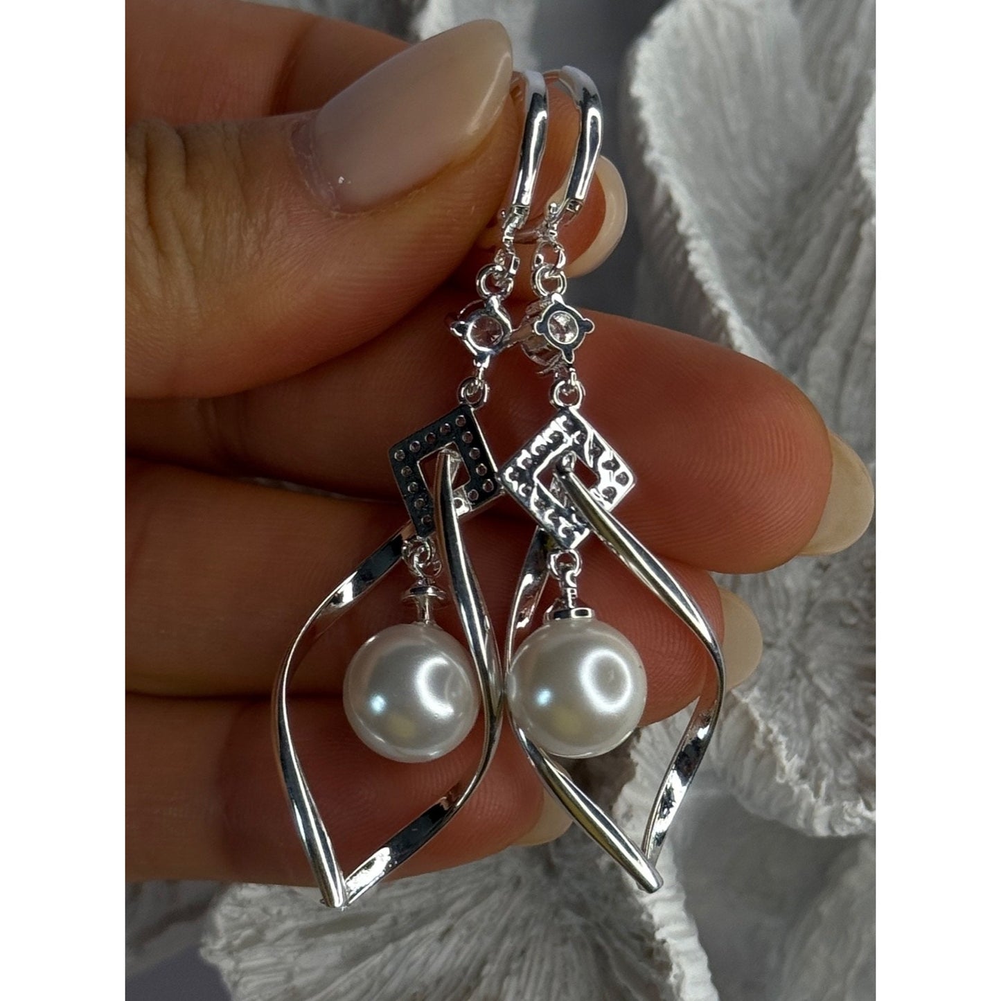 Beautiful Design 925 Sterling Silver Pearl & CZ Earrings Length 2.30 inch